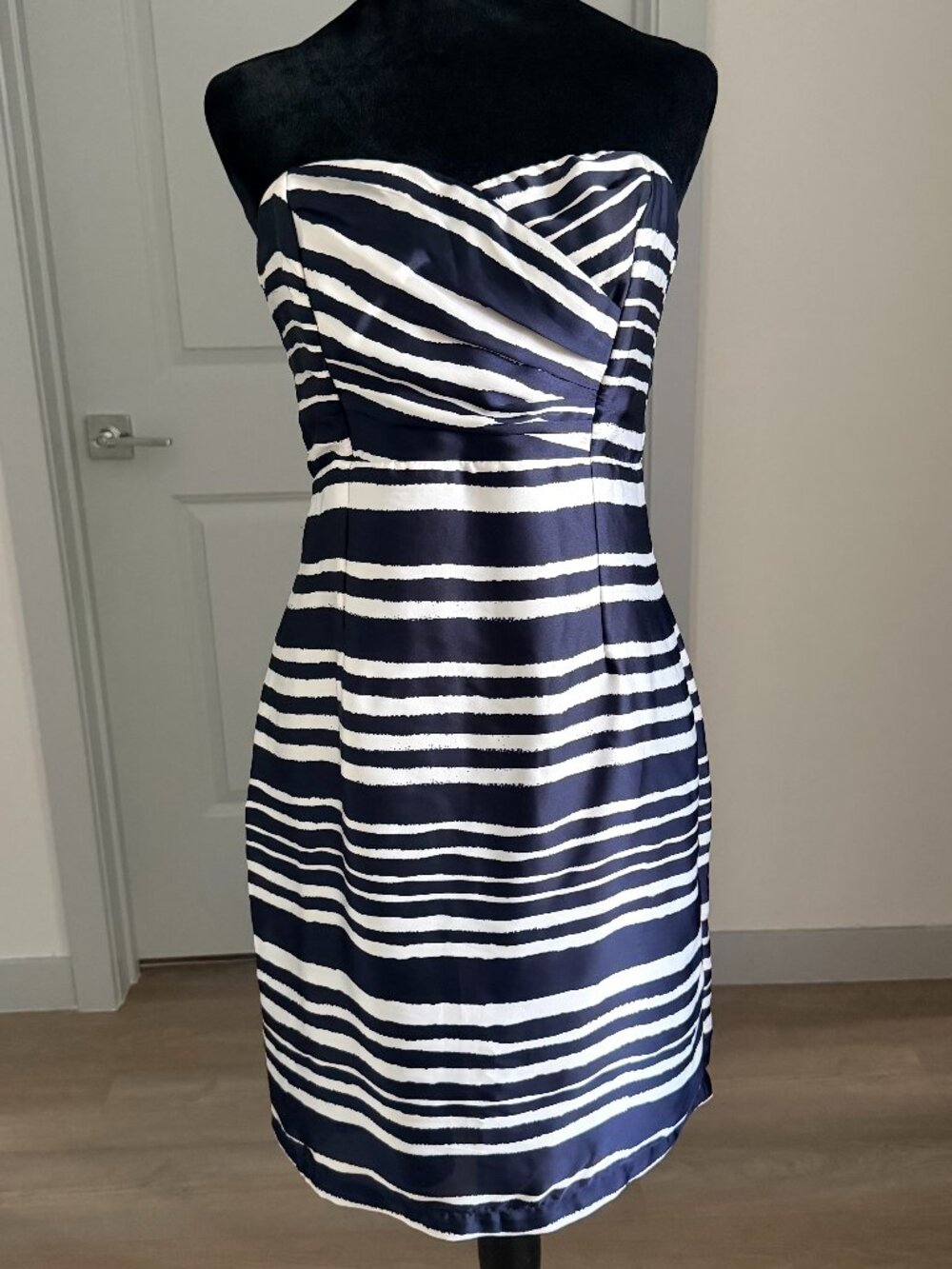 HM Womens Striped Cocktail Dress Sz 10 Coastal Resortwear Wedding Guest Party